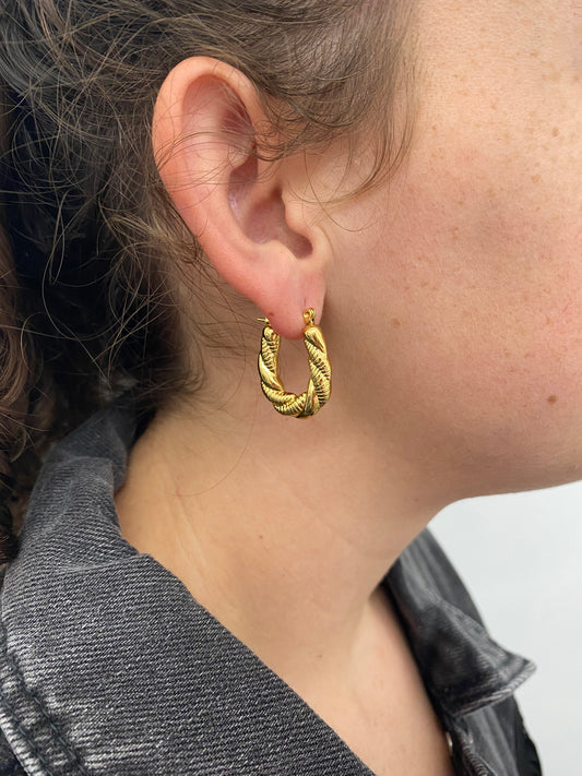 Kaia Twisted Hoop Earrings - Gold