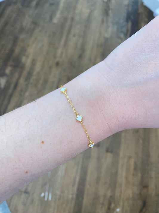 Paisley Clover Bracelet - White