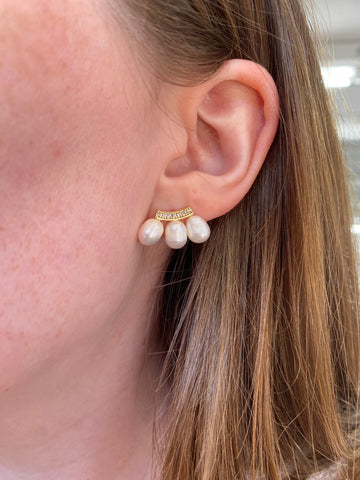 Peggy Mini Stud Pearl Earrings - Gold