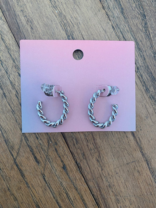 Mia Twisted Hoops - Silver