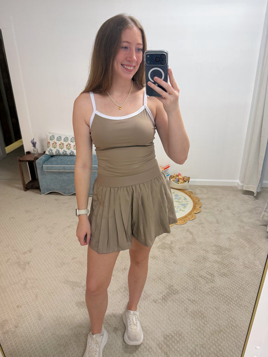 Camryn Outline Tank Top