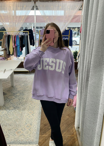 ‘JESUS’ Embroidered Mock Neck Sweatshirt - Lavender