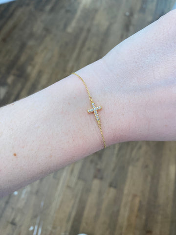 Ruth Cross Bracelet - Gold